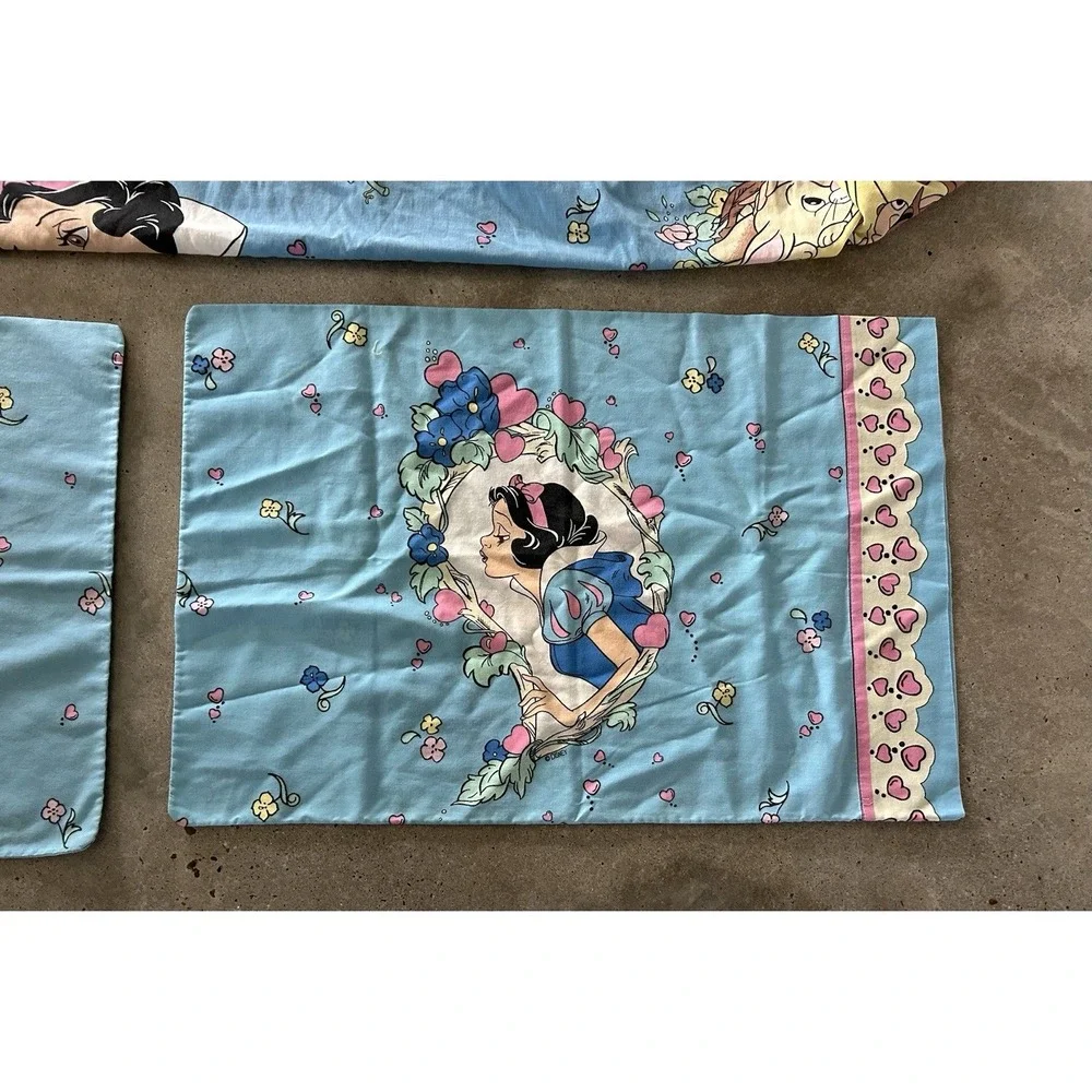Vintage- Walt Disney Snow White & The Seven Dwarfs Bed- 3 Piece Sheet Set